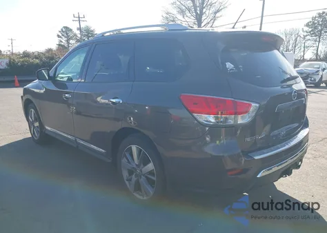 2015 Nissan Pathfinder Platinum из США, поврежденный, VIN 5N1AR2MM9FC658194